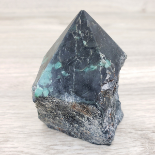 Emerald Polished Tip-Pillars-Angelic Healing Crystals Wholesale