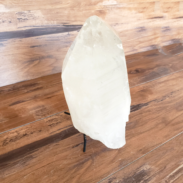 Wholesale Quartz Point on Stand- 5.41kg-Points-Angelic Healing Crystals Wholesale